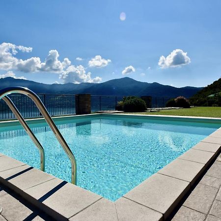 Italian Vacation Homes - La Petite Maison Du Lac Tavernola Bergamasca Exterior foto
